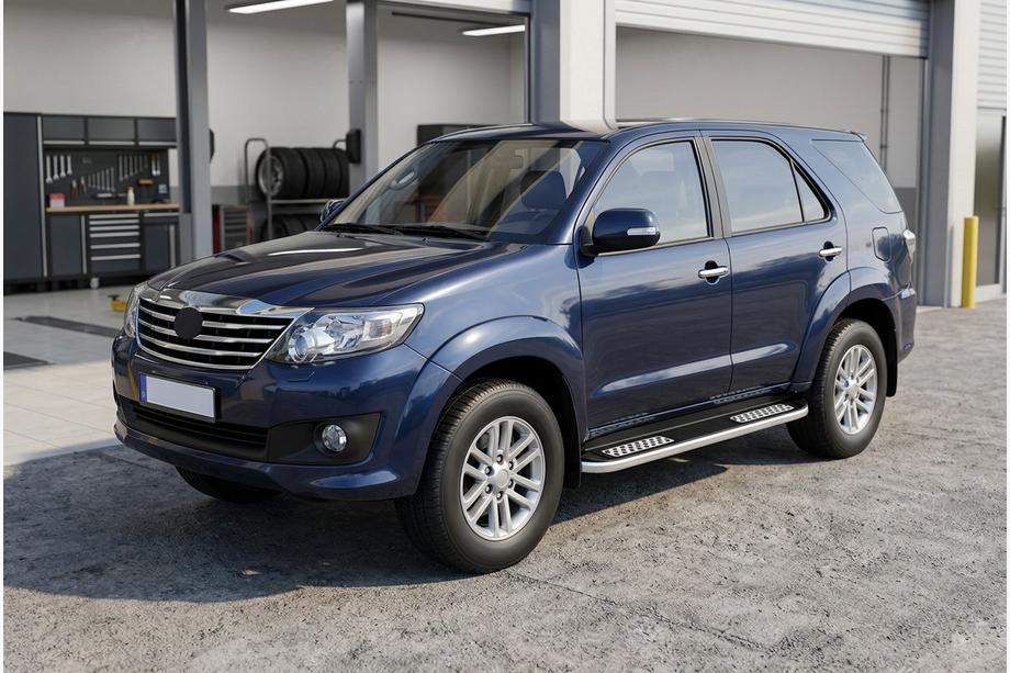 Toyota Fortuner 2006-2015 Progi Boczné Tayga V2 (2 szt., aluminium) Image