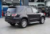 Toyota Fortuner 2006-2015 Progi Boczné New Vision Grey (2 szt., Aluminium) zdjęcia 1