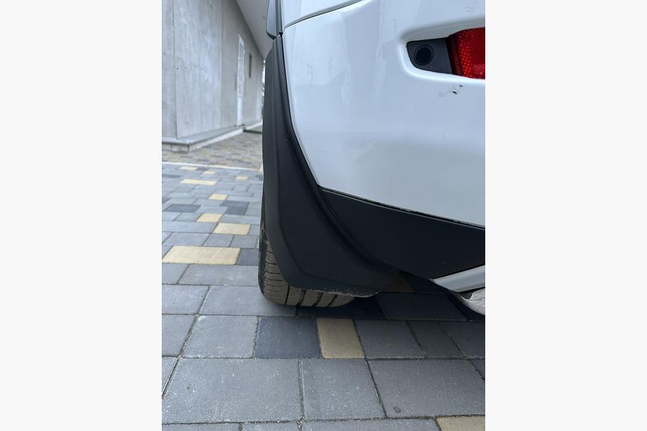 Range Rover Evoque 2012-2018 Oryginalne chlapacze Premium Dynamic (4 szt.) Image