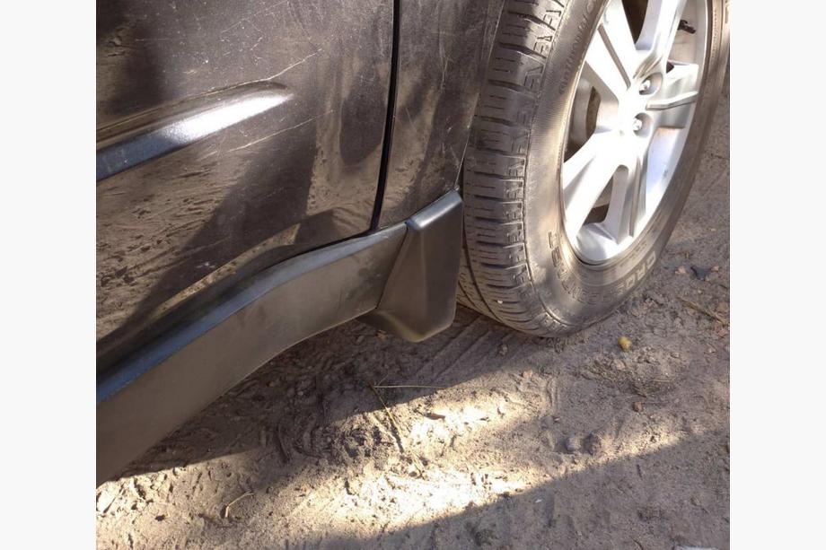 Subaru Forester 2008-2013 Chlapacze Premium (4 szt) Image