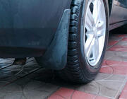 Volkswagen Jetta 2006-2011 Oryginalne chlapacze Premium V1 (zestaw 4 szt.) zdjęcia 3