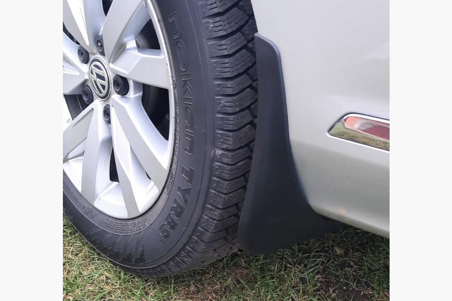 Volkswagen Passat B7 2012-2015 Chlapacze Premium (EU) (4 szt.) Image