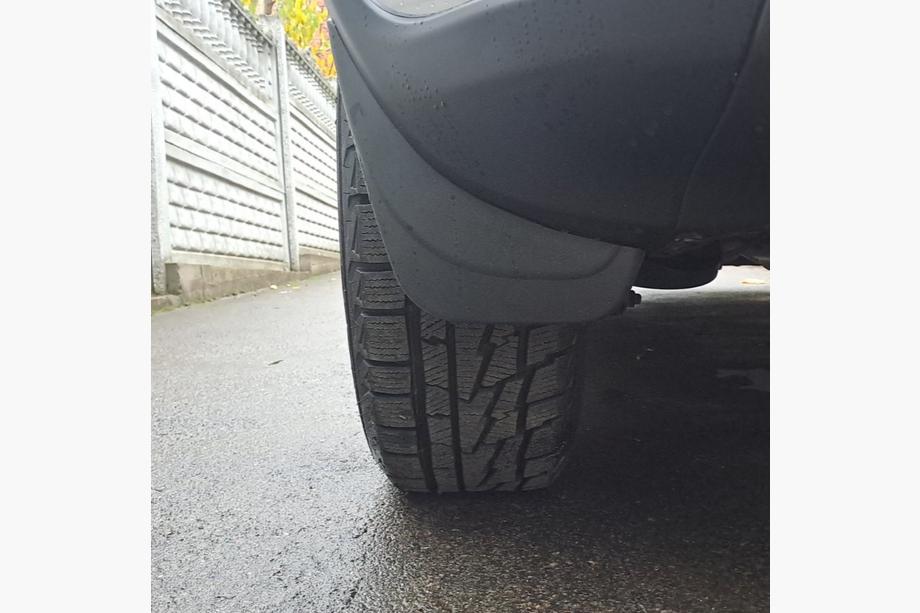 Suzuki SX4 2006-2013 Oryginalne chlapacze Premium HB (4 szt.) Zdjęcia 3