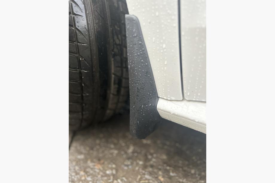 Volkswagen Passat B7 2012-2015 Oryginalne chlapacze Premium America (4 szt.) Zdjęcia 3