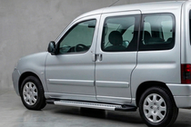 Peugeot Partner 1996-2008 Progi Boczné New Vision Grey (2 szt., Aluminium) zdjęcia 1