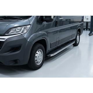 Progi Boczné BlackLine (2 szt., Aluminium) zdjęcia 1