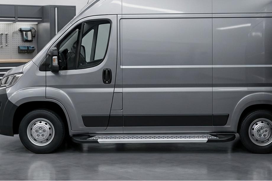 Citroen Jumper 2007-2025 Progi Boczné New Vision Grey (2 szt., Aluminium) Image