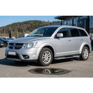 Progi Boczné Tayga V2 (2 szt., Aluminium) zdjęcia 1