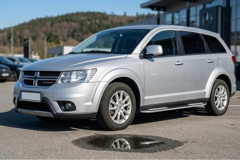 Dodge Journey 2008-2020 Progi Boczné Tayga V2 (2 szt., Aluminium) Image