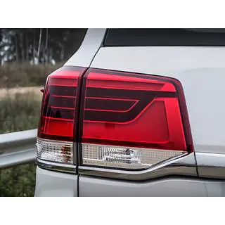 Tylne Lampy 2016-2021 (Standard OEM) Toyota Land Cruiser 200 2007-2021 zdjęcia 2