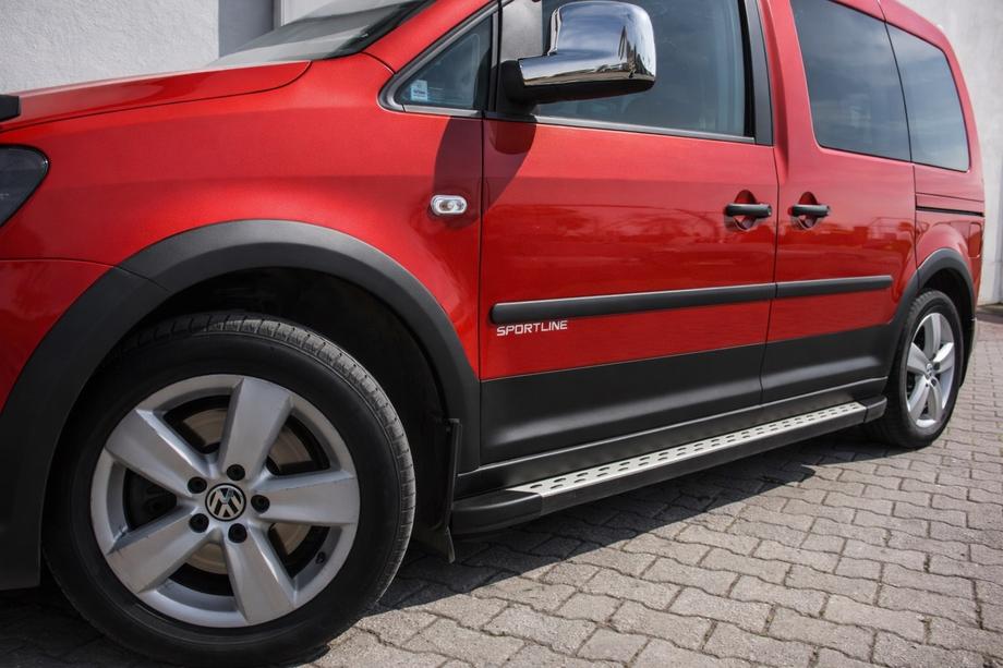 Volkswagen Caddy 2010-2015 Zestaw listew i poszerzeń nadkoli Image