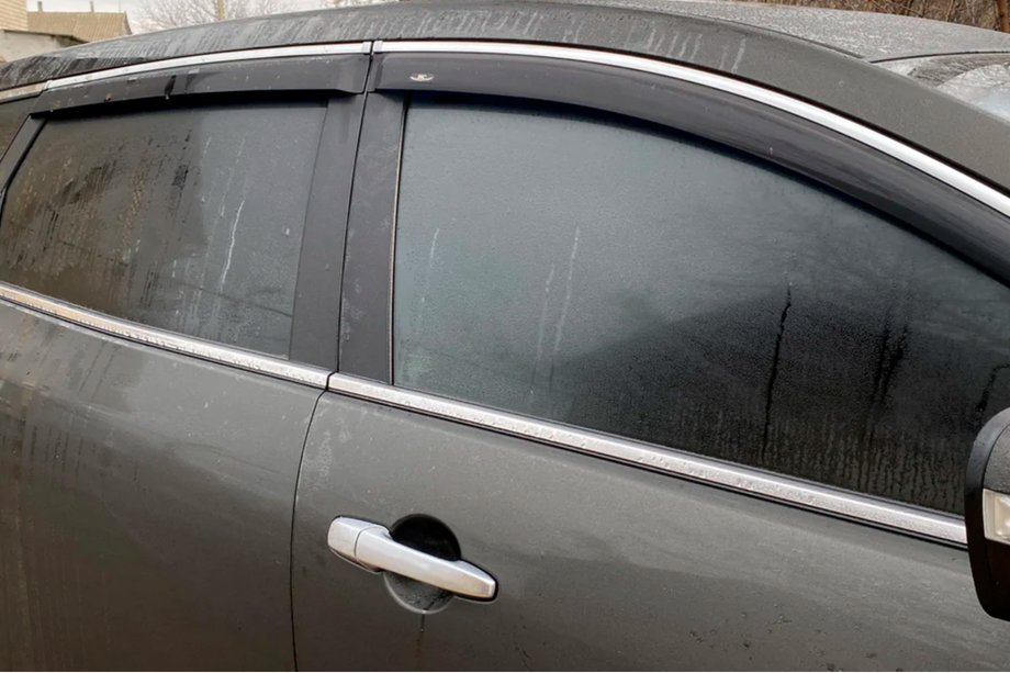 Mazda CX-9 2007-2016 Deflektory szyb z listwą chromowaną (4 szt, HIC) Zdjęcia 2