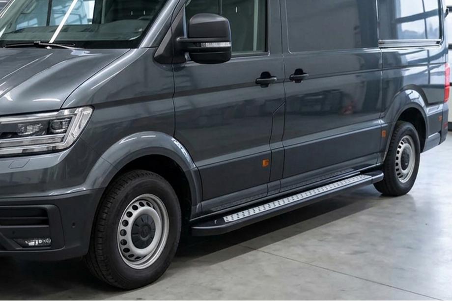 Man TGE 2017- Progi Boczne New Vision Black (2 szt., Aluminium) Long/ExtraLong Image