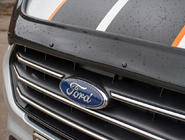 Ford Custom 2013-2022 Deflektor maski EuroCap (2018-2022) zdjęcia 11