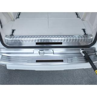 Nakladka na tylny wewnetrzny prog (dla 7-osobowego) Toyota Land Cruiser Prado 150 2009-2023 zdjęcia 3