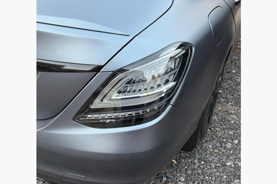 Mercedes C-class W205 2014-2021 Tylne Lampy BlackEdition V1 (2 szt.) Zdjęcia 2