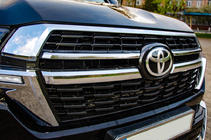 Toyota Land Cruiser 200 2007-2021 Zestaw body kit 2016-2021 (Executive 2021) zdjęcia 16