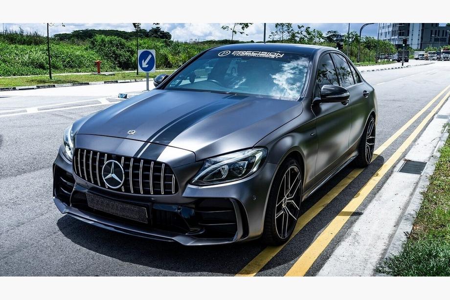 Mercedes C-class W205 2014-2021 Zestaw body kit z pelnym tylnym zderzakiem (design Black Mamba C63GT) Zdjęcia 1