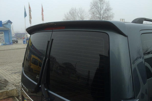 Spojler do Volkswagena Multivan T5
