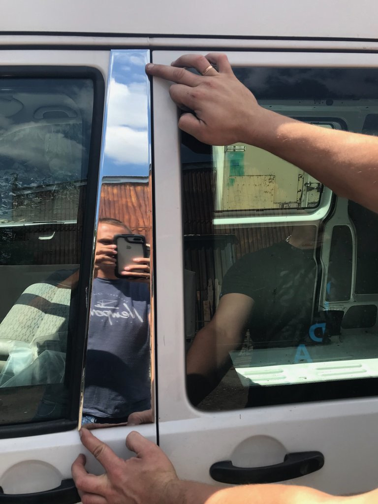 Nakładki na słupki drzwi Volkswagen T5 Multivan