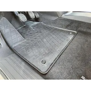 Dywaniki gumowe Stingray (4 szt, klips CP2) zdjęcia 1