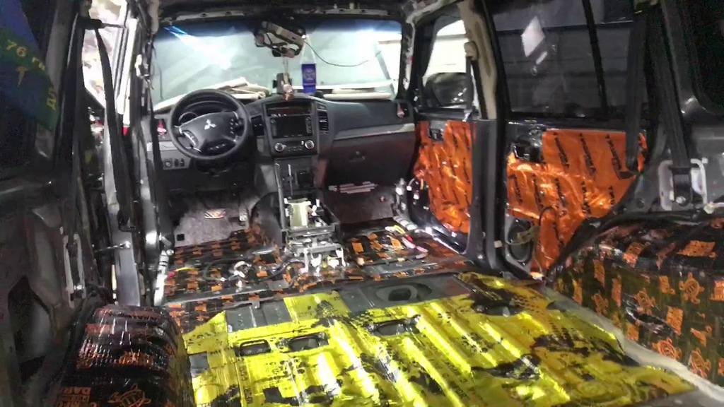 Ile izolacji akustycznej potrzebuje SUV?