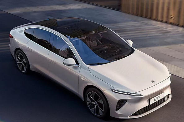 Chińczycy wypuszczą na rynek elektryczny sedan o zasięgu do 1000 km Zdjęcie 1