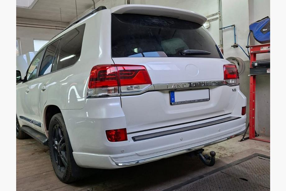 Toyota Land Cruiser 200 2007-2021 Zestaw konwersji facelift z LC200 2008-2015 na 2021 Executive Zdjęcia 45