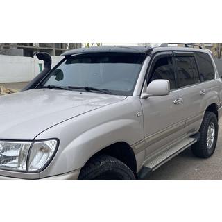 Daszek na Przednią Szybę Toyota Land Cruiser 100 1998-2007 zdjęcia 3