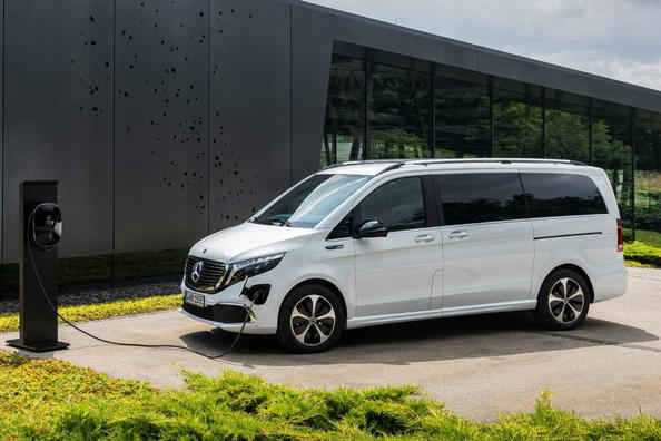 Mercedes-Benz EQV: test elektrycznego minivana – lifting, zasięg i następca VLE