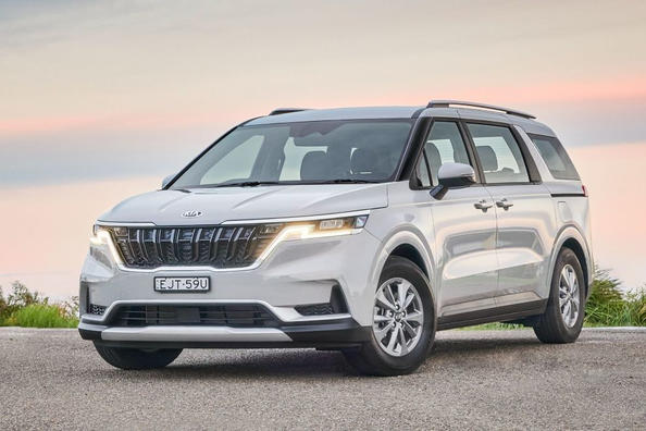 Recenzja minivana KIA Carnival nowej generacji