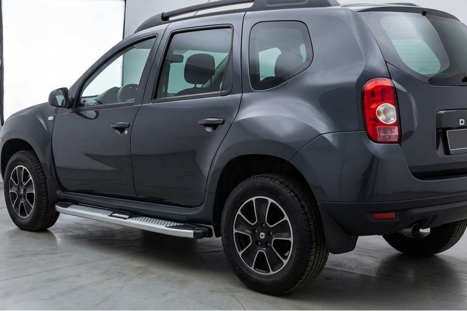 Dacia Duster 2008-2018 Progi Boczne Mevsim Grey (2 szt., Aluminium) Image