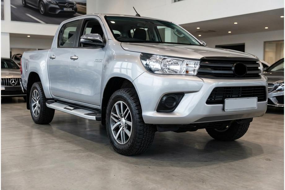 Toyota Hilux 2015- Progi Boczne Mevsim Grey (2 szt., Aluminium) Image
