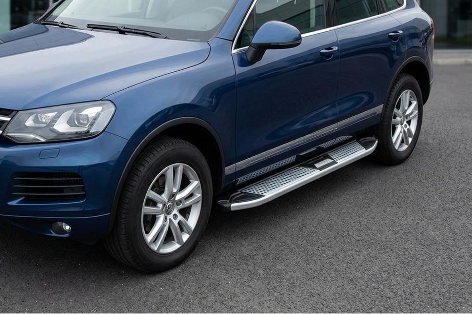 Volkswagen Touareg 2010-2018 Progi Boczne Mevsim Grey (2 szt., Aluminium) Image