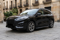 Ford Kuga/Escape 2019- Progi Boczne Bosphore Black (2 szt., Aluminium) zdjęcia 1
