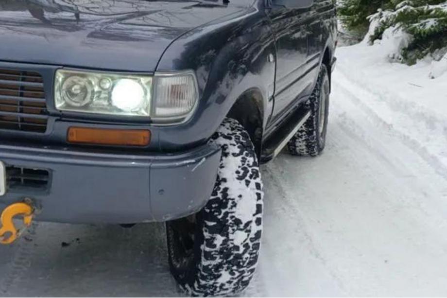Toyota Land Cruiser 80 1990-1997 Progi Boczné Maya V1 (2 szt., Aluminium) Image