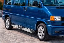 Volkswagen T4 Caravelle/Multivan 1990–2003 Progi Boczne Mevsim Grey (2 szt., Aluminium) Długa Baza zdjęcia 1