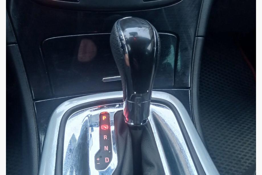 Opel Astra J 2009-2015 Gałka dźwigni automatycznej skrzyni biegów (Typ-2 premium) Zdjęcia 2