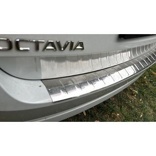 Nakładka na tylny zderzak Carmos (SW, stal nierdzewna) Skoda Octavia IV A8 2020- zdjęcia 1
