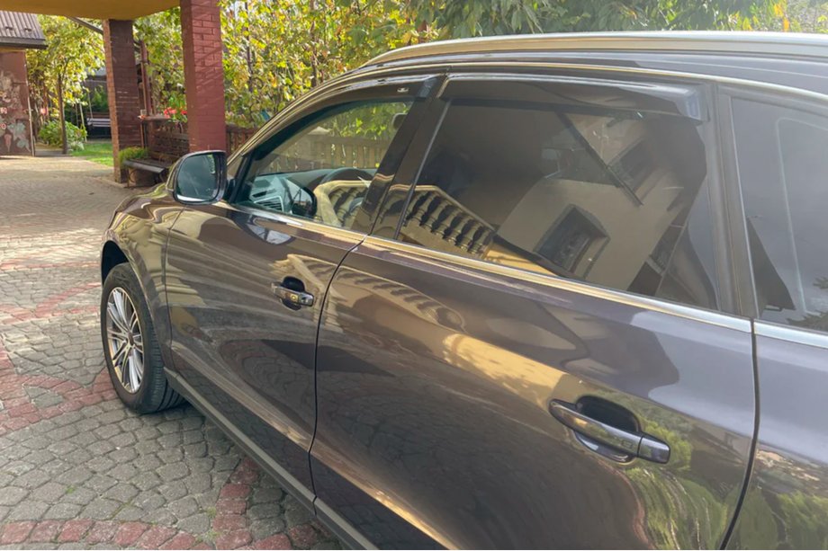 Audi Q5 2008-2017 Deflektory Okien (4 szt, HIC) Image