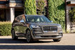 Premium siedmiomiejscowy crossover Lincoln Aviator zdjęcia 2