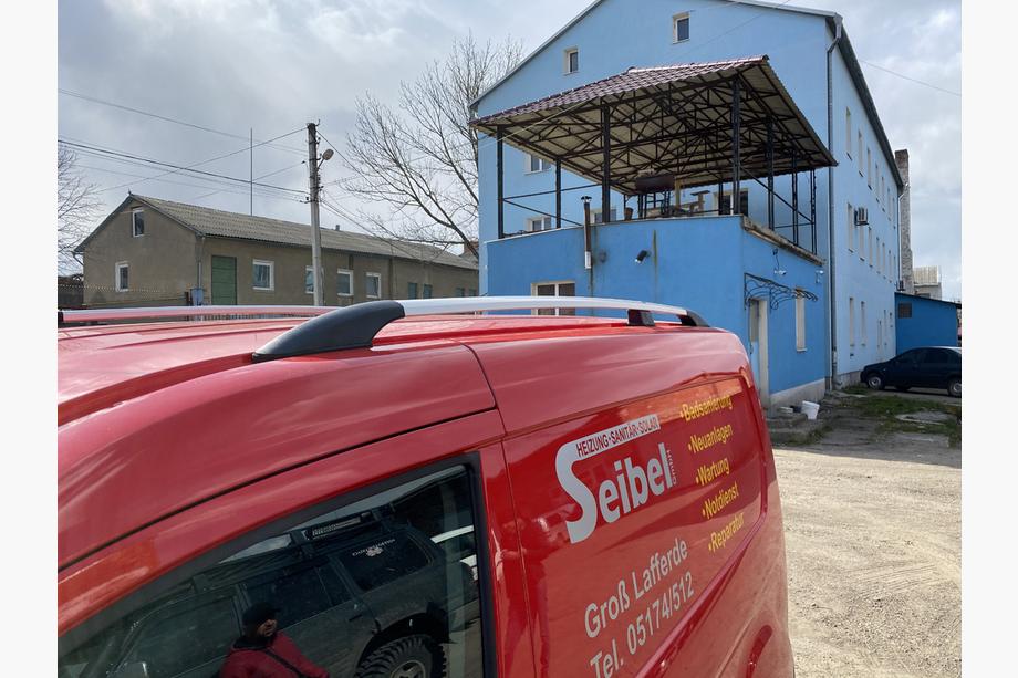 Ford Connect 2014-2021 Relingi Dachowe Chromowane Image