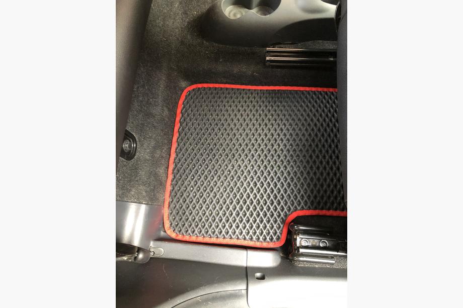 Fiat 500/500L 2013-2022 Dywaniki EVA (do 500, czarne) Zdjęcia 8