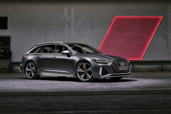 Recenzja kombi Audi RS6 Avant z napędem na wszystkie koła o mocy 600 koni mechanicznych