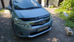 Toyota Auris 2007-2012 Deflektor maski 2009-2012 (VIP) zdjęcia 1