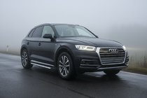 Audi Q5 2017-2025 Progi Boczné Maya V1 (2 szt., Aluminium) zdjęcia 1