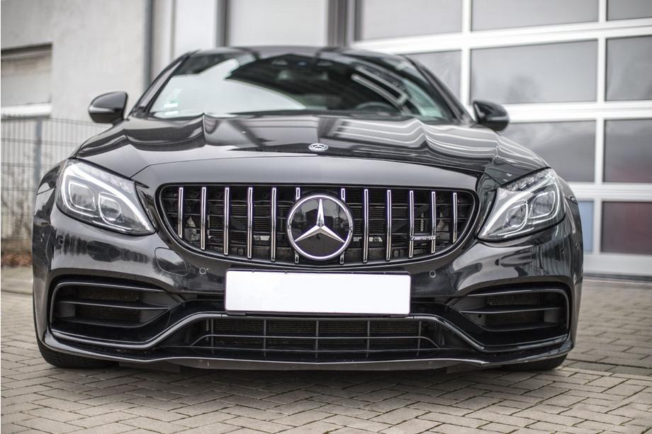Mercedes C-сlass W205 2014-2021 Przedni Grill Panamericana GT (do oryginalnego C63 AMG) 2014-2018, bez kamery Image