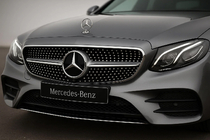 Mercedes E-class W213 2016-2023 Atrapa Chłodnicy Diamond Silver (do Avantgarde/AMG-Line/E43 AMG/E53 AMG 2016-2020) Bez miejsca na kamerę zdjęcia 1