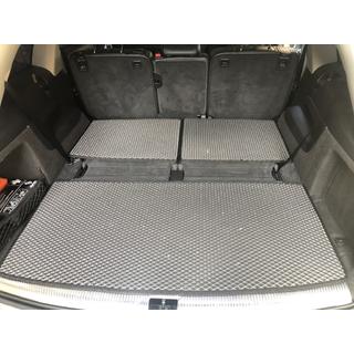 Mata bagażnika 3-częściowa (EVA, Czarna) (7 miejsc) Audi Q7 2005-2015 zdjęcia 2