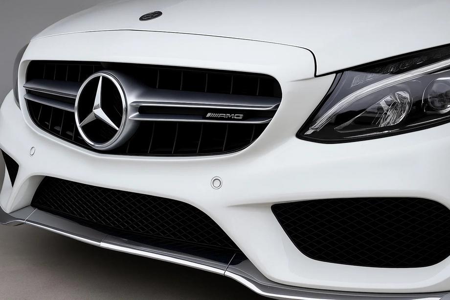 Mercedes C-class W205 2014-2021 Przedni grill C63-design (do Avantgarde/AMG-Line/C43 AMG) Image